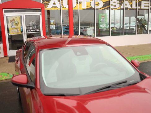 Used 2024 Chevrolet Trax LS w/ LS Convenience Package FWD image 43