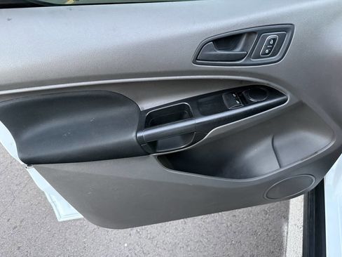 Used 2019 Ford Transit Connect XL image 15