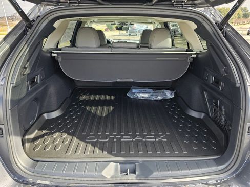 New 2025 Subaru Outback Limited image 5