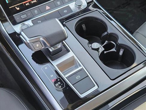 Used 2025 Audi Q7 3.0T Premium Plus w/ Premium Plus Package image 12