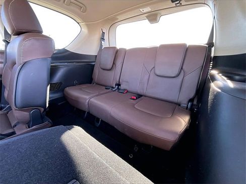 Used 2024 INFINITI QX80 Premium Select w/ Cargo Package image 16