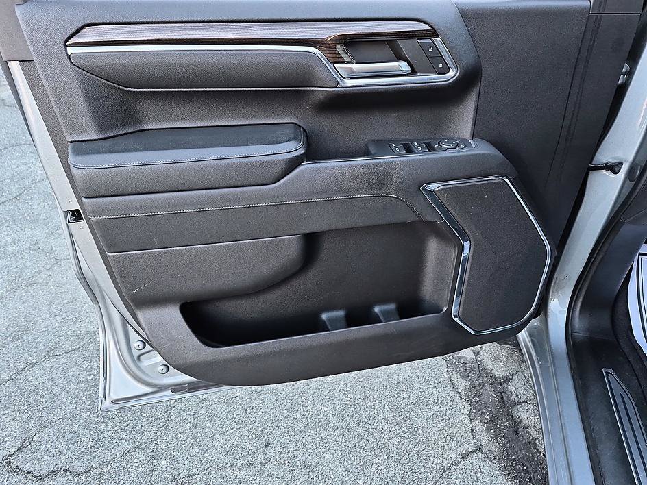 Certified 2023 Chevrolet Silverado 1500 RST RWD image 12