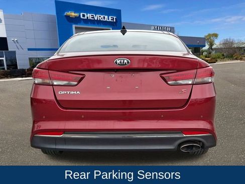 Used 2018 Kia Optima S w/ Panoramic Sunroof Package image 7