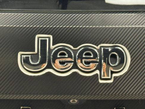 Used 2015 Jeep Grand Cherokee Limited AWD/4WD image 14
