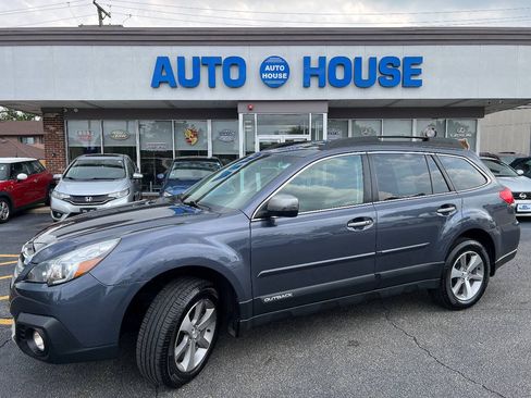 Used 2014 Subaru Outback 2.5i Limited AWD/4WD image 1
