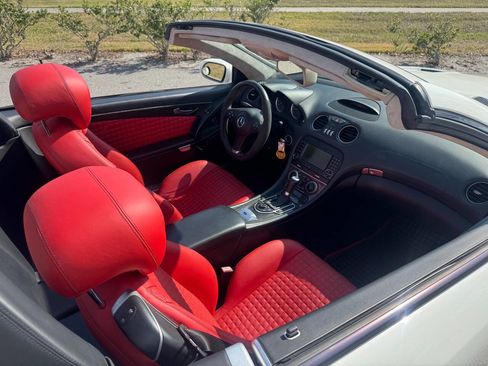 Used 2008 Mercedes-Benz SL 600 image 38