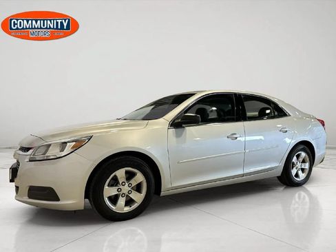 Used 2015 Chevrolet Malibu LS w/ Protection Package FWD image 2