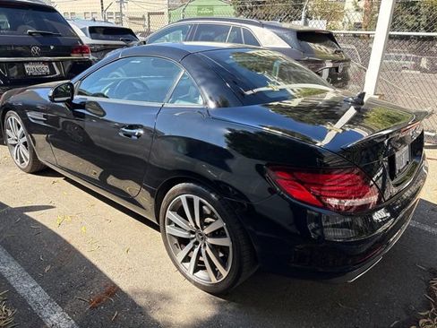 Used 2018 Mercedes-Benz SLC 300 image 5