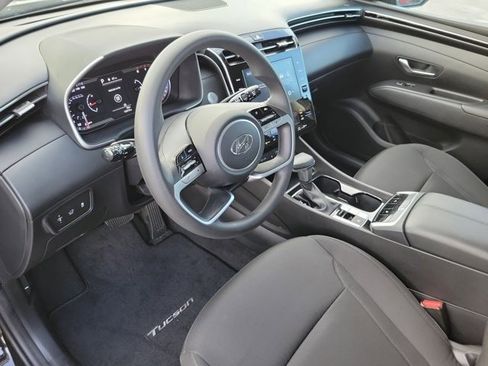 Used 2024 Hyundai Tucson SEL FWD image 17