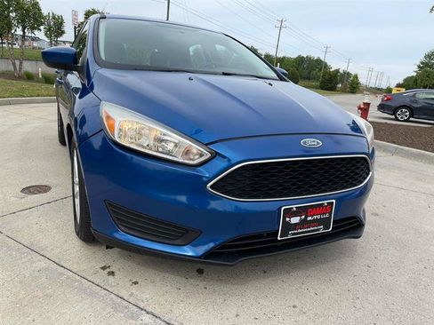Used 2018 Ford Focus SE FWD image 38