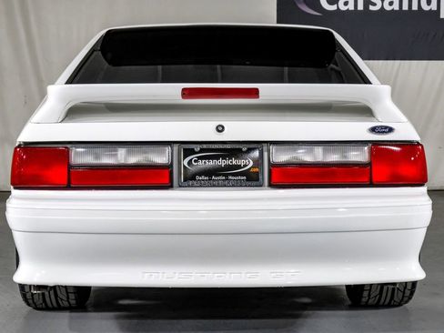 Used 1993 Ford Mustang GT image 8