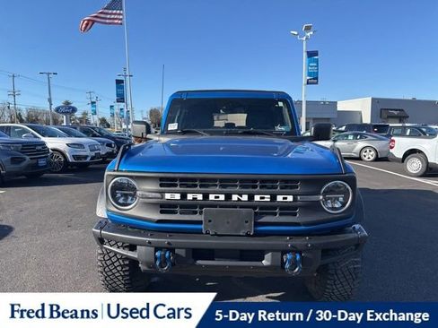 Certified 2022 Ford Bronco Black Diamond w/ Sasquatch Package image 2