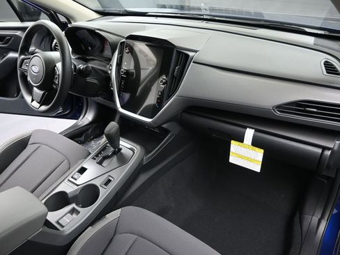 Used 2025 Subaru Crosstrek 2.0i Premium AWD/4WD image 13