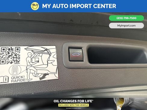 Used 2022 Toyota Highlander Limited image 29