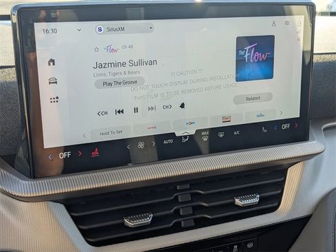 New 2026 Ford Explorer Active image 12