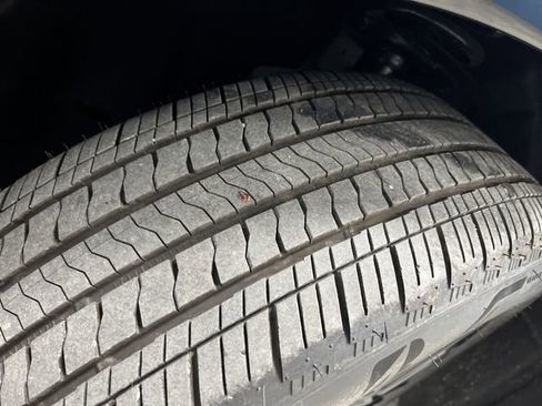 Used 2025 Ford Mustang Mach-E Premium w/ Sport Appearance Package image 39