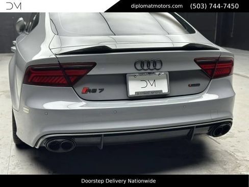 Used 2017 Audi RS 7 Performance AWD/4WD image 16