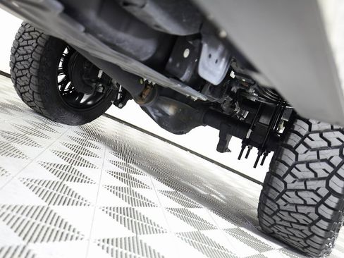 Used 2026 Ford F250 Lariat w/ Tremor Off-Road Package image 48