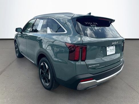 Used 2025 Kia Sorento EX AWD/4WD image 5