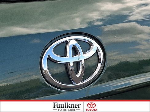 Certified 2025 Toyota Highlander Limited AWD/4WD image 29