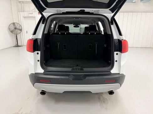 Certified 2019 GMC Acadia SLT image 25
