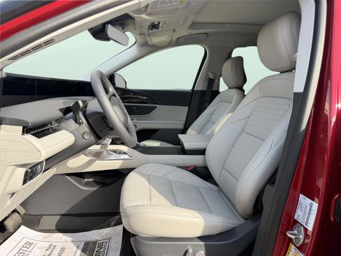 New 2026 Lincoln Nautilus Reserve AWD/4WD image 12