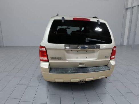 Used 2010 Ford Escape Limited image 7