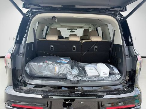 New 2026 INFINITI QX80 Pure w/ Cargo Package RWD image 22