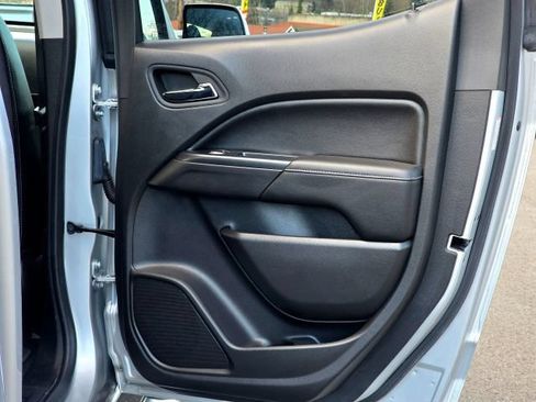 Used 2016 GMC Canyon SLT AWD/4WD image 32