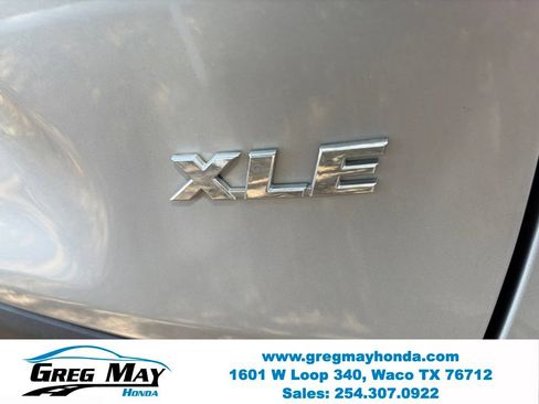 Used 2022 Toyota RAV4 XLE w/ Convenience Package FWD image 16