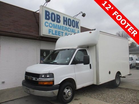 Used 2021 Chevrolet Express 3500 w/ Power Convenience Package image 1