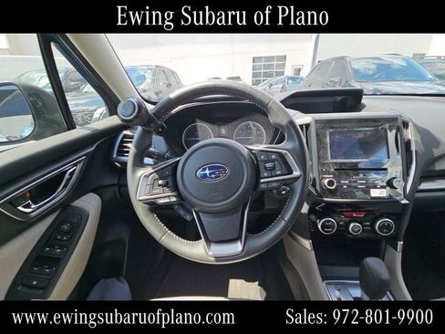 Used 2022 Subaru Forester Premium AWD/4WD image 9
