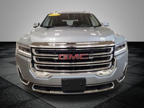 Used 2023 GMC Acadia SLE w/ Driver Convenience Package image 9