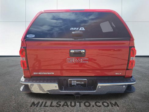Used 2015 GMC Sierra 1500 SLT w/ SLT Preferred Package AWD/4WD image 7