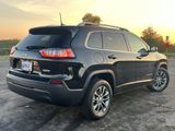 Used 2019 Jeep Cherokee Latitude Plus image 4