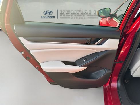 Used 2020 Honda Accord LX image 22