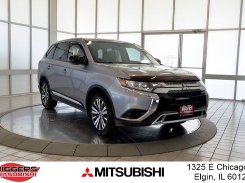 Used 2019 Mitsubishi Outlander ES FWD image 1