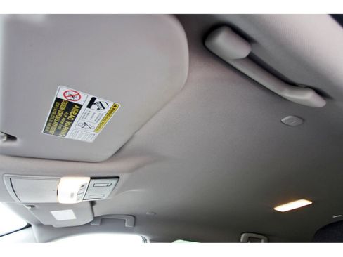 Certified 2023 Nissan Rogue SV FWD image 29