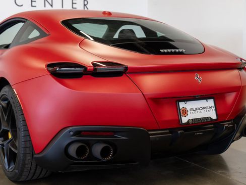 Used 2024 Ferrari Roma image 11