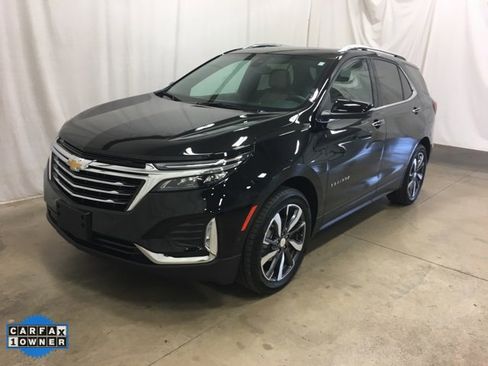 Used 2024 Chevrolet Equinox Premier image 9