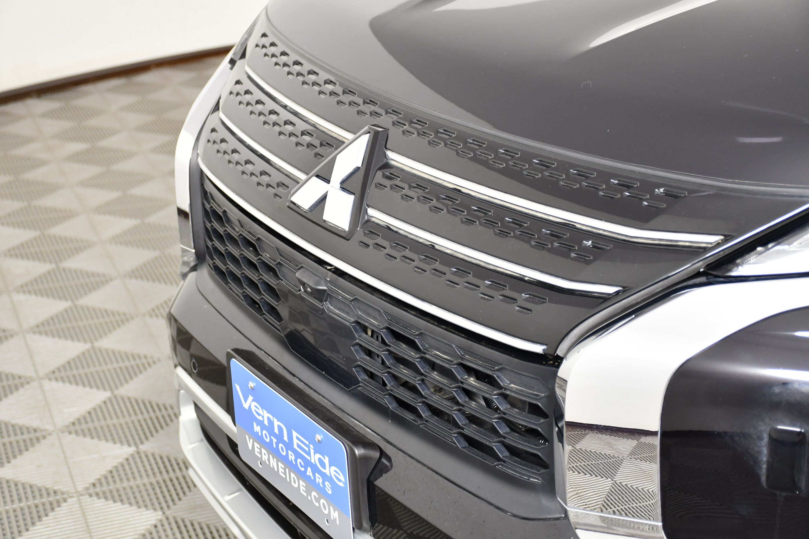 Used 2024 Mitsubishi Outlander SE AWD/4WD image 11