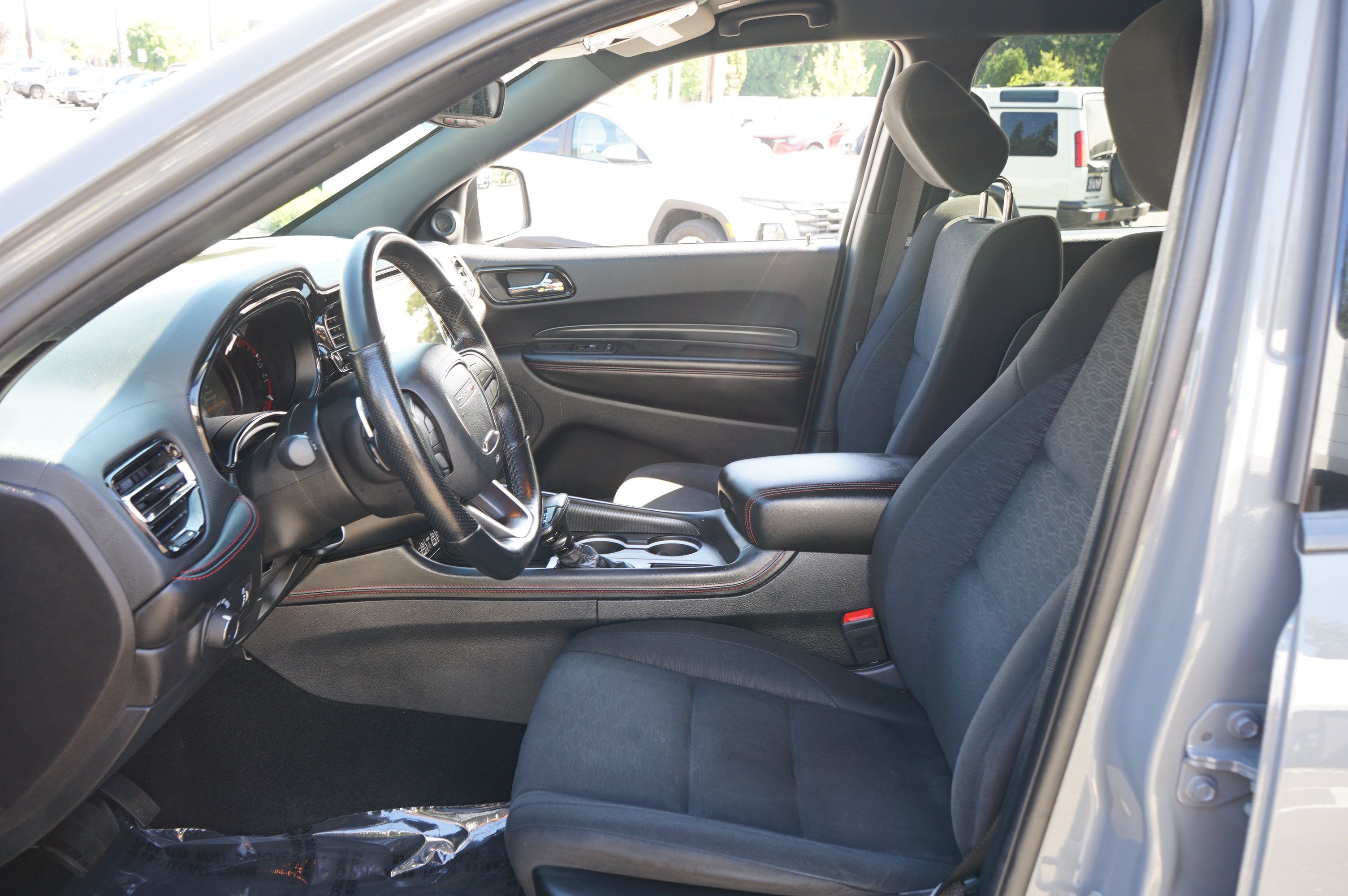 Used 2025 Dodge Durango GT w/ Blacktop Package AWD/4WD image 14