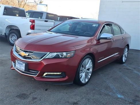 Used 2018 Chevrolet Impala Premier w/ Premier Confidence Package image 3