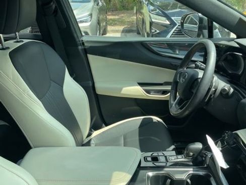 Used 2024 Lexus NX 350h AWD image 8