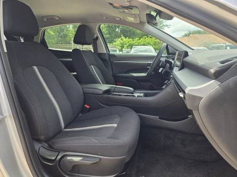 Used 2025 Hyundai Sonata SEL FWD image 29
