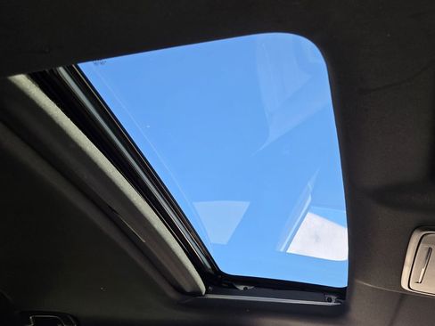 Certified 2025 Honda CR-V Sport image 17