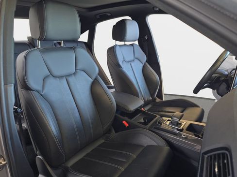 Used 2023 Audi SQ5 Premium Plus AWD/4WD image 12