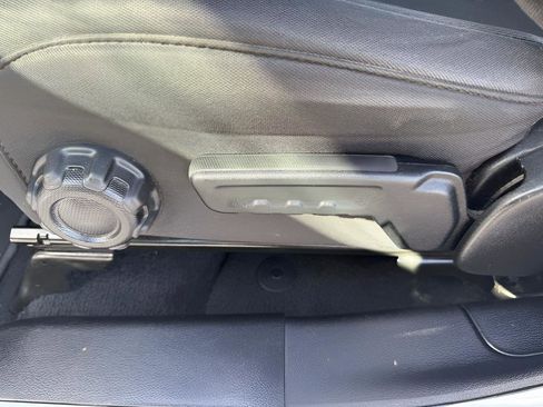 Used 2023 Jeep Gladiator Overland image 27