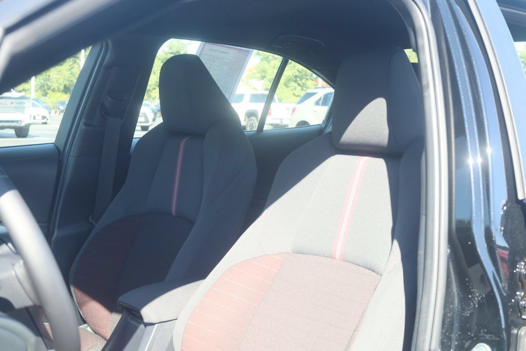 Used 2026 Toyota Corolla SE FWD image 25