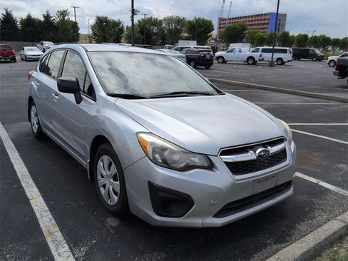 Used 2013 Subaru Impreza 2.0i image 6